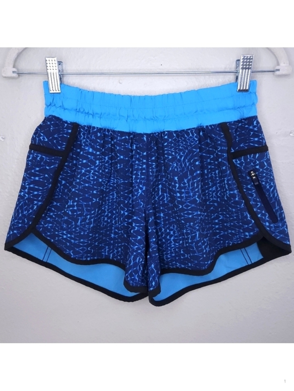 LULULEMON Tracker Short III 4" Running Shorts Size 6